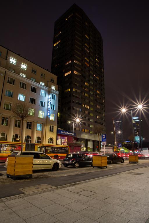 Apartament Swietokrzyska Varsavia Esterno foto