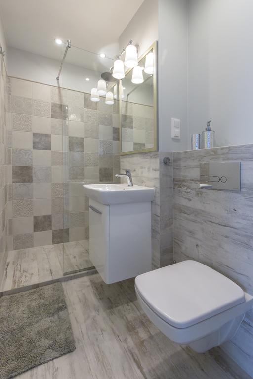 Apartament Swietokrzyska Varsavia Esterno foto